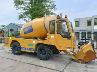 Carmix 5.5 XL self loading beton mixer + weightlog scale