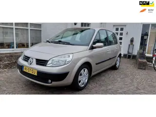 Renault Scénic 2.0-16V Dynamique Comfort, 100 % Renaultdealer onderhouden.In Excellent mooie en goed