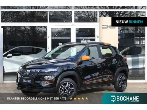 Dacia Spring Comfort Plus 27 kWh | Dealer onderhouden | Camera | Navi