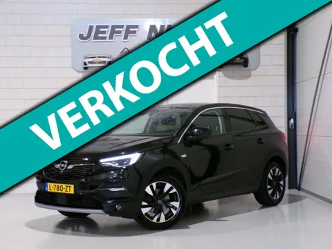 Opel Grandland X 1.2 Turbo Innovation "Origineel NL!" 1e eigenaar! Trekhaak Apple-Carplay Leer Stoel