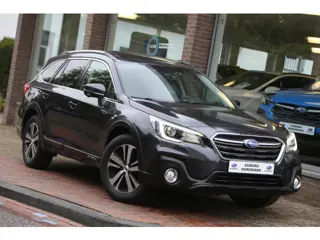 Subaru Outback 2.5i Premium Sport AWD Autom Schuifdak Navi Harman Kardon Leer Camera