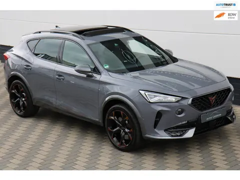 CUPRA Formentor 2.0 VZ 245PK DSG Pano Carplay Keyless Camera !!