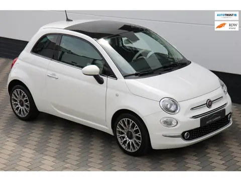 Fiat 500 1.0 Hybrid Star Pano Carplay Xenon Navi Cruise !!