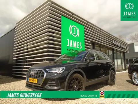 Audi Q3 45 TFSI e Advanced edition