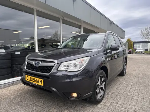 Subaru Forester 2.0 Luxury Plus LEDER,NAVI,CLIMA (bj 2015)