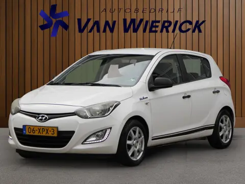 Hyundai I20 1.2i Business Edition | Trekhaak | LM Velgen | NAP