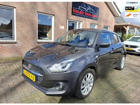 Suzuki Swift 1.2 Select Smart Hybrid. Navi, camera, carplay, adap.cruise, stoelverwarming, etc,etc. 