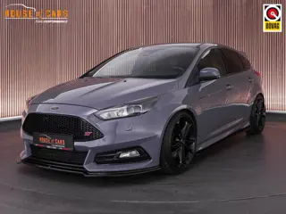 Ford Focus ST-3 2.0 290pk PERFORMANCE PACK |BullX|Maxton|KW schroefset|elek. stoelen|Apple Carplay|b