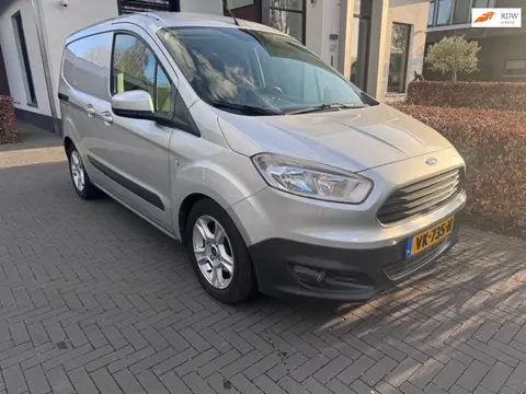Ford Transit Courier 1.6 TDCI Trend