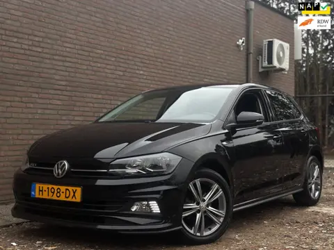 Volkswagen Polo 1.0 TSI Highline | R-Line | Digital Dash