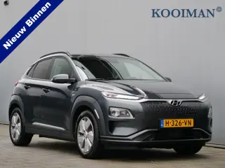 Hyundai KONA EV Premium 64 kWh 204 Pk Automaat Navi / DAB / Apple Carplay / Stoelverwarming / SOH 96