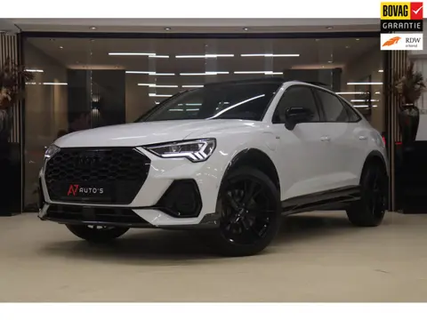 Audi Q3 Sportback 45 TFSI e S Edition 3X S-Line /PANO/KEYLES/STOELV/BOMVOL