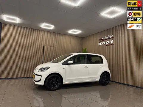 Volkswagen Up! 1.0 move up! BlueMotion * Zonnedak / Navigatie / Airco / NL Auto *