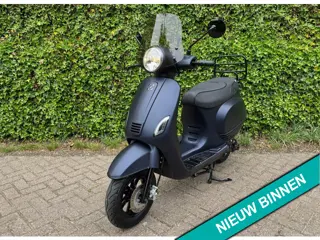 AGM VX50 Injectie EURO5 45 km Windscherm BETAAL met in3