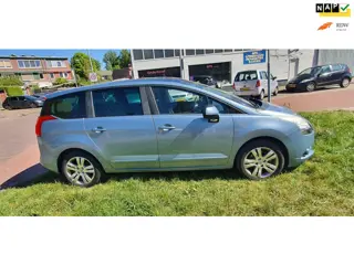 Peugeot 5008 1.6 THP ST Premiere 7p.glazendak,vol opties