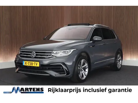 Volkswagen Tiguan 1.5 TSI 150pk DSG R-Line Business+ Trekhaak 360Camera Keyless Stoelverwarming Virt