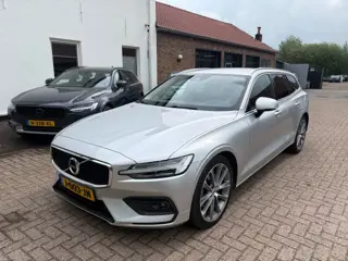 VOLVO V60 B3 Business Pro Pilot Assist Stuurverwarming
