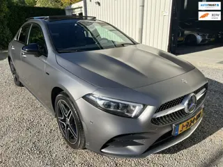 Mercedes-Benz A-klasse 250 e Solution AMG Limited MEM.MULTIBEAM.PANO.NAP!