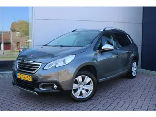Peugeot 2008 1.2 PureTech Allure Airco Navi Panoramadak Carplay