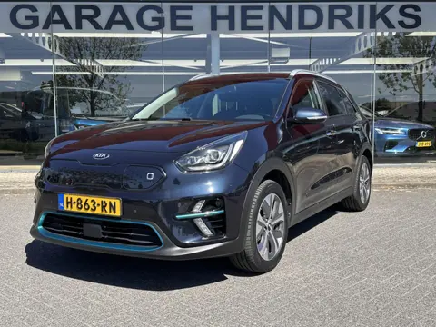Kia e-Niro ExecutiveLine 64 kWh | SOH: 93,8% | Warmtepomp | Blind Spot | Adaptive CC | Leder | Cam |