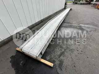Verbruggen transportband 1115 x 60 cm met dwarsafvoerband 100 x 40 cm, beide RVS