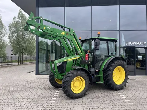 John Deere 5100M-782329