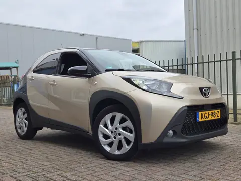 Toyota Aygo X 1.0 VVT-i S-CVT Automaat/Carplay/Camera/Cruise