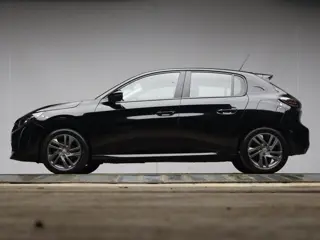 Peugeot 208 1.2 PureTech Allure Sport (APPLE CARPLAY,NAVI,PDC,CRUISE,LED,ELEKTRISCH PAKKET,SPORTSTOE