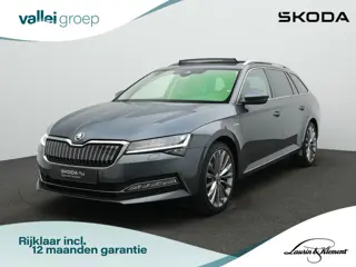 Skoda Superb Combi 1.4 TSI iV 218 pk DSG Laurin & Klement | Panoramadak | Trekhaak | Navigatie Colum