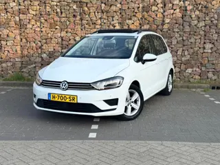 Volkswagen Golf Sportsvan 1.4 TSI Highline Automaat Pano PDC Trekhaak