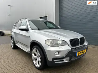 BMW X5 xDrive48i High EXE AUT PANO LEDER HUD