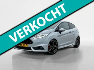 Ford FIESTA 1.6 ST200 Recaro