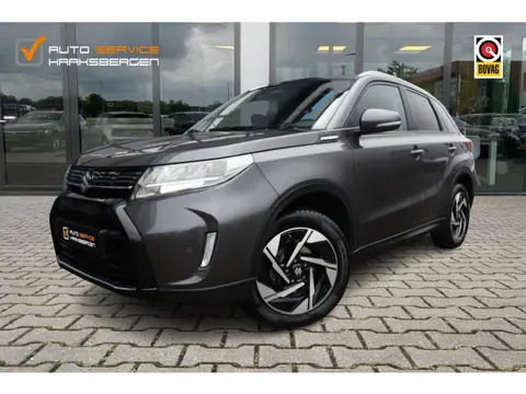 Suzuki Vitara 1.4 Boosterjet Style Smart Hybrid | Pano | Camera | ACC | Fabrieksgarantie |
