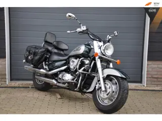 Suzuki VL 1500 Intruder Complete motor!