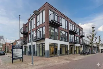 Woning aan de Hoofdweg te Nieuw-Vennep