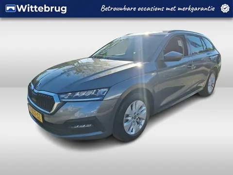 Škoda Octavia Combi 1.0 TSI e-TEC DSG Ambition LED / PDC / Navigatie