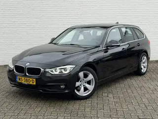 BMW 3-serie Touring 318i Executive Automaat Cruise Clima Pdc Aut. Verlichting Aut. achterklep