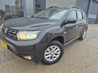 Dacia Duster 1.3 TCe 4x4 150pk Comfort awd EXPORT PRIJS 15000,-