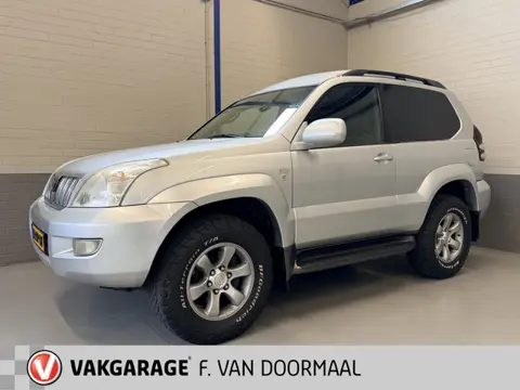 Toyota Land Cruiser 3.0 D-4D VX HR Blind Van Automaat