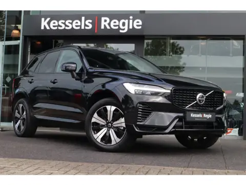 Volvo XC60 2.0 T8 Plug-in hybrid AWD Plus Dark Pano H&K Elec.trekhaak Memory