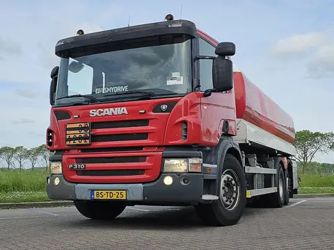 SCANIA P310 6x2*4 fuel 22m3