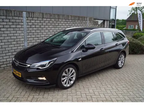 Opel Astra Sports Tourer 1.4 Turbo Innovation 150 PK Autom Half Leder Sportst Stoel/Stuurverw Navi C