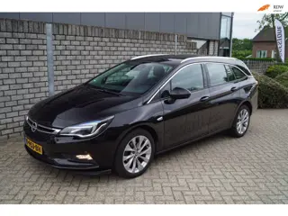 Opel Astra Sports Tourer 1.4 Turbo Innovation 150 PK Autom Half Leder Sportst Stoel/Stuurverw Navi C