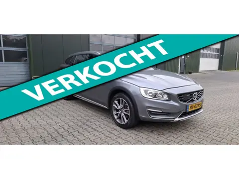 Volvo V60 Cross Country 2.0 D3. IN PRIJS VERLAAGD.
