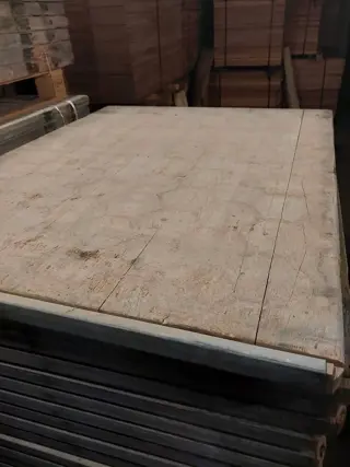 steenschotten gebruikt grenen nog 95mx1.40m dik 5cm