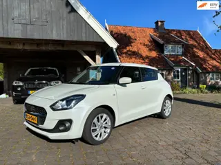 Suzuki SWIFT 1.2 Style Smart Hybrid