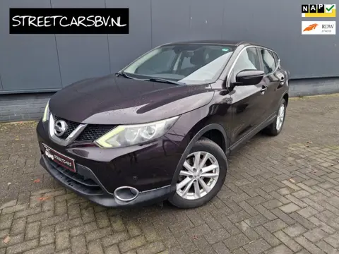 Nissan Qashqai 1.2 116PK /Trekhaak/org NL /Deald ond.