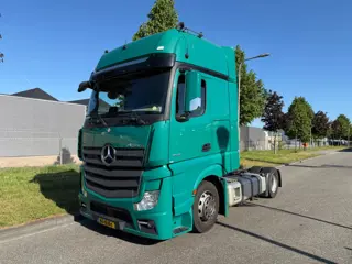 Mercedes-Benz Actros 963-4-A (bj 2017, automaat)