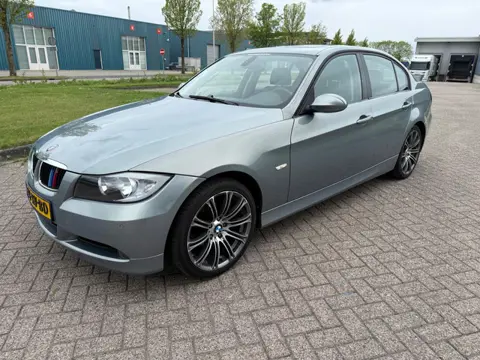 BMW 3-serie 320i