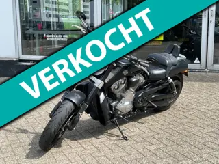 Harley Davidson Chopper VRSCF V-Rod Muscle